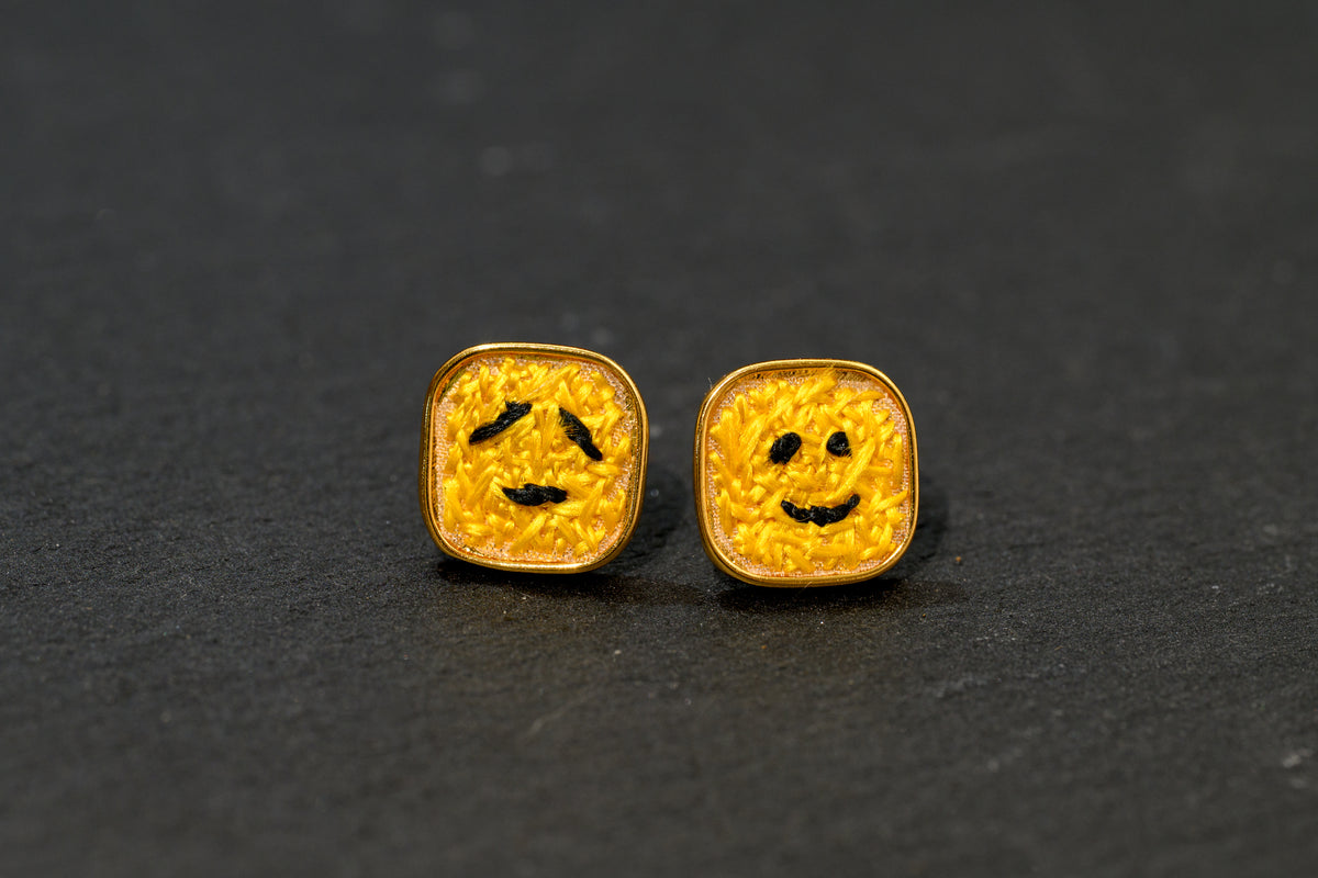 emoji單面繡耳環